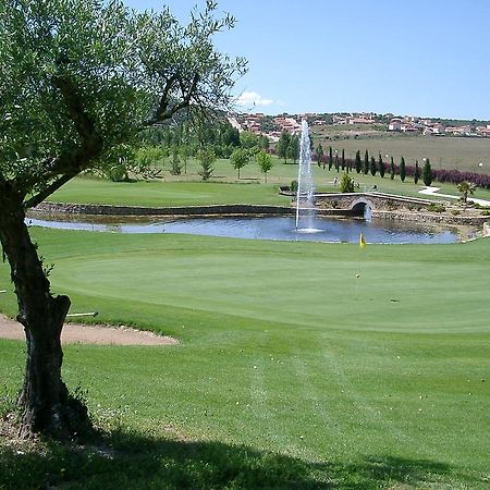 Bluecity Caceres Golf 設備 写真