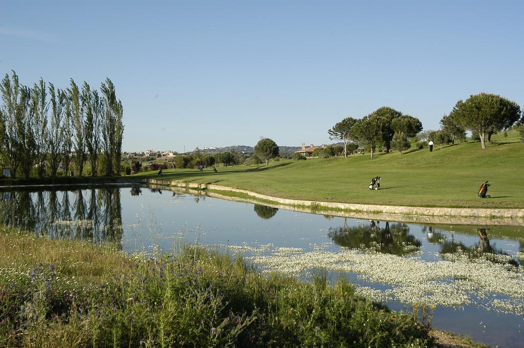 Bluecity Caceres Golf 設備 写真